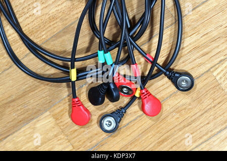 Close up de connecteurs de câble utilisé pour la thérapie de stimulation électro Banque D'Images