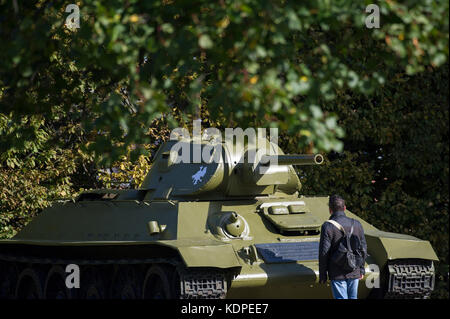 Réservoir russe Monument T-34/76 à Gdansk, Pologne. 15 octobre 2017. Il est dit que ce réservoir de la 1st Polish Armoured Brigade de Polonais communiste Pe Banque D'Images