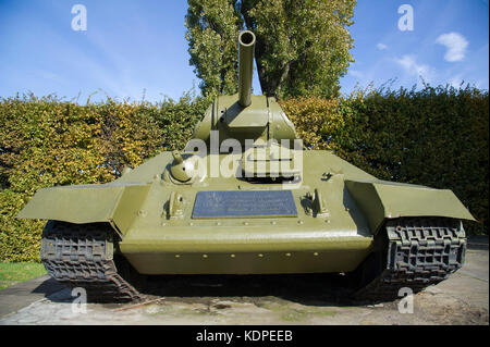 Réservoir russe Monument T-34/76 à Gdansk, Pologne. 15 octobre 2017. Il est dit que ce réservoir de la 1st Polish Armoured Brigade de Polonais communiste Pe Banque D'Images