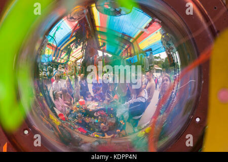 Bournemouth, Dorset, UK. 15 Oct, 2017. Bournemouth Arts par le Festival de la mer revient pour une septième année avec le festival de divertissement. Credit : Carolyn Jenkins/Alamy Live News Banque D'Images