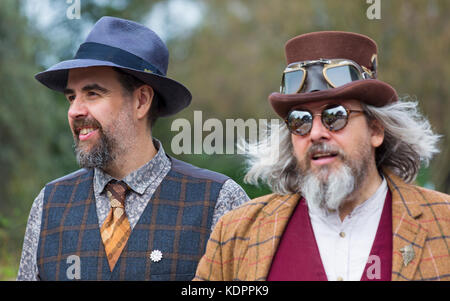 Bournemouth, Dorset, UK. 15 Oct, 2017. Bournemouth Arts par le Festival de la mer revient pour une septième année avec le festival de divertissement. Credit : Carolyn Jenkins/Alamy Live News Banque D'Images