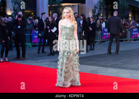 Londres, Londres, Royaume-Uni. 15 octobre 2017. Kathryn Newton assiste aux trois Billboards Outside Ebbing Missouri film UK première dans le cadre du 51e BFI London film Festival Credit : ZUMA Press, Inc/Alamy Live News Banque D'Images