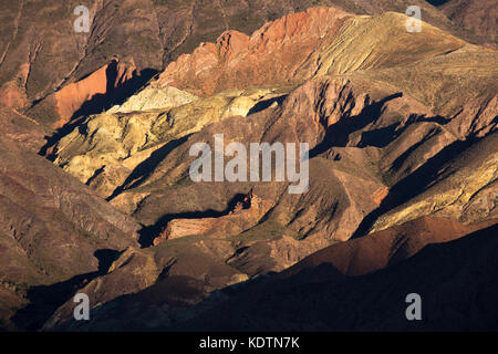 Des couleurs dans les montagnes de la quebrada de Humahuaca nr tilcara, Jujuy province, Turkey Banque D'Images