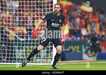 Madrid, Espagne. 14 octobre 2017. Jan Oblak (Atlético) Football/Football : Espagnol 'Liga Santander' match entre l'Atlético de Madrid 1-1 FC Barcelone au stade Wanda Metropolitano de Madrid, Espagne . Crédit : Mutsu Kawamori/AFLO/Alamy Live News Banque D'Images