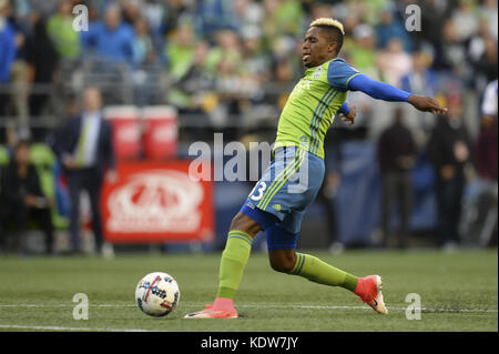 Seattle, Washington, USA. 15 Oct, 2017. Défenseur des sondeurs JOEVIN JONES (33) dans l'action comme FC Dallas visite les Sounders de Seattle pour un match de MLS Siècle Lien Field à Seattle, WA. Crédit : Jeff Halstead/ZUMA/Alamy Fil Live News Banque D'Images