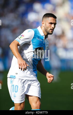 Eibar, Espagne. 15 octobre 2017. Florin Andone (Deportivo) Football/Football : Espagnol 'la Liga Santander' match entre SD Eibar 0-0 RC Deportivo à l'Estadio Municipal de Ipurua à Eibar, Espagne . Crédit : Mutsu Kawamori/AFLO/Alamy Live News Banque D'Images