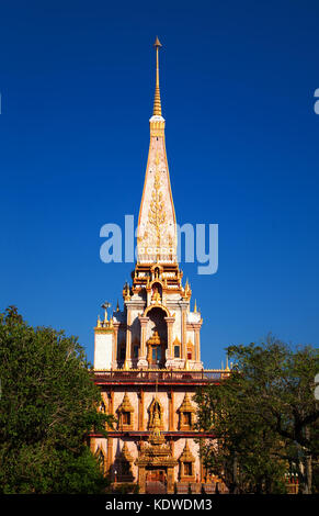 Temple Wat Chalong, île de Phuket, Thaïlande. Banque D'Images