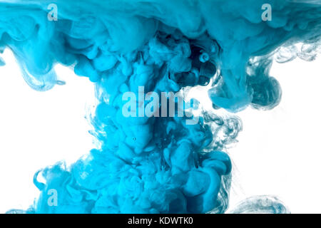 Dans l'eau couleur abstract background Banque D'Images