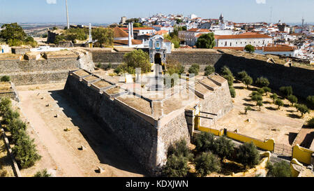 Le cheval porte, Château de Elvas, Alentejo, Portugal Banque D'Images