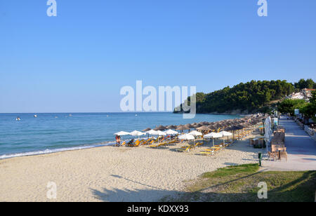 Plage de siviri village dans la péninsule Kassandra Halkidiki Greece Banque D'Images