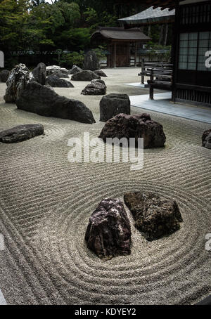 Okuno Banryutei Rock Garden dans le complexe du temple Kongobuji, Koya-San, préfecture de Wakayama, Japon Banque D'Images