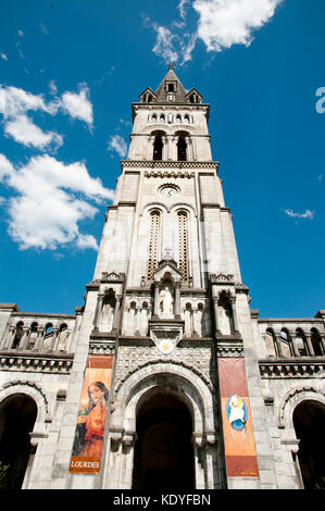 Notre Dame de Lourdes basilique sanctuaire - France Banque D'Images