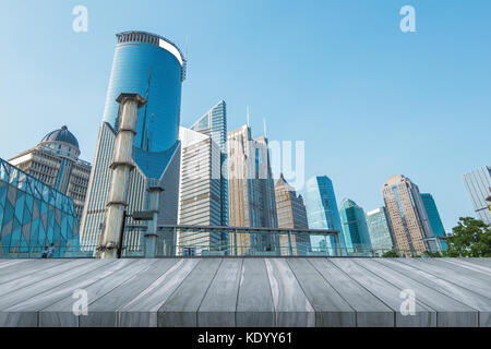 Le bâtiment moderne du centre financier de Lujiazui à Shanghai en Chine. Banque D'Images