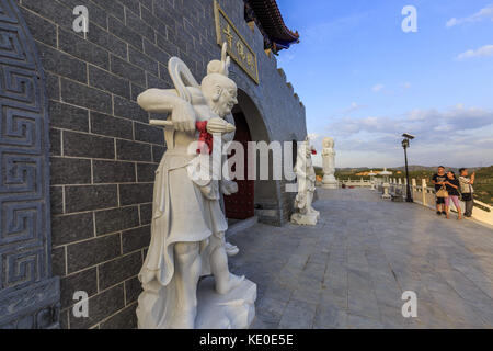 Taiyuan, Taiyuan, Chine. 17 octobre 2017. Taiyuan, CHINE-17 octobre 2017 : (USAGE ÉDITORIAL SEULEMENT. CHINE SORTIE). Le temple Wofu à Taiyuan, dans la province du Shanxi au nord de la Chine. Crédit : Sipa Asia/ZUMA Wire/Alamy Live News Banque D'Images