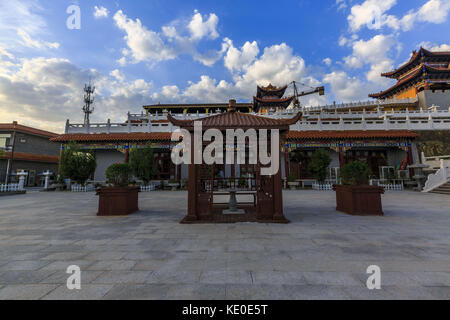 Taiyuan, Taiyuan, Chine. 17 oct, 2017. Taiyuan, Chine 17 octobre 2017 : editorial (utilisez uniquement. la Chine).Le temple wofu à Taiyuan, province de Shanxi en Chine du nord. crédit : l'Asie sipa/zuma/Alamy fil live news Banque D'Images