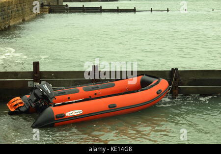 Bateau rib,colwey,bay,eau douce île de Wight Banque D'Images