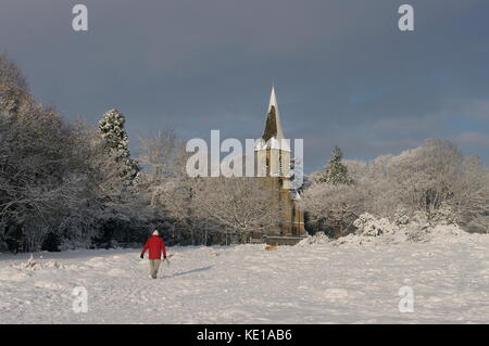 St Peters Church southborough dans la neige Banque D'Images