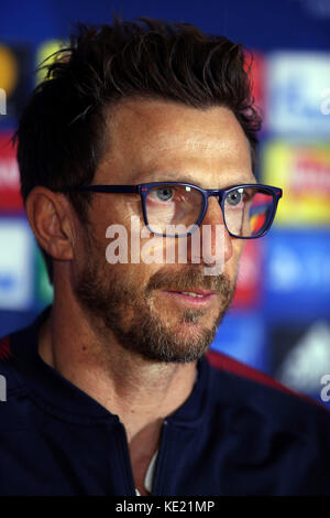 Eusebio Di Francesco, entraîneur-chef de Rome, lors d'une conférence de presse au pont Stamford, Londres. Banque D'Images