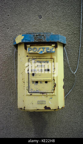 Boîte de lettre français - FRENCH VINTAGE - BOITE AUX LETTRES FRANCE - FRANÇAIS RETRO MAIL BOX © Frédéric Beaumont Banque D'Images