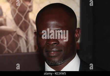 Rome, Italie. 24 janvier 2007. DJIMON HOUNSOU à la première de 'Diamond Blood' Italie. Banque D'Images