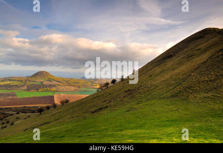 Vue du haut de la colline de Rana. Décor de l'automne dans la région de Bohême centrale highlands, République tchèque. image hdr Banque D'Images