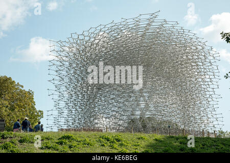 La ruche, l'expérience sensorielle à Kew Royal Botanical Gardens, Londres, conçu par Wolfgang buttress propice, uk pavilion at Expo Milan 2015. Banque D'Images