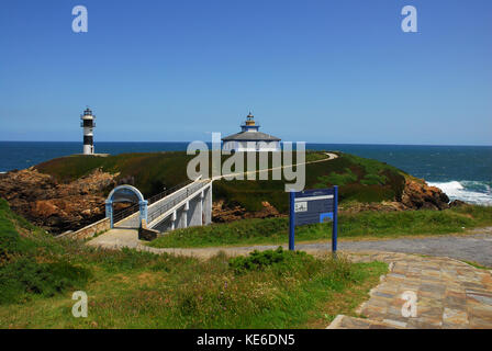 Espagne, Galice, province de Lugo, Ribadeo, côte près de Ribadeo, Faro de Ila Pancha, Phare Banque D'Images