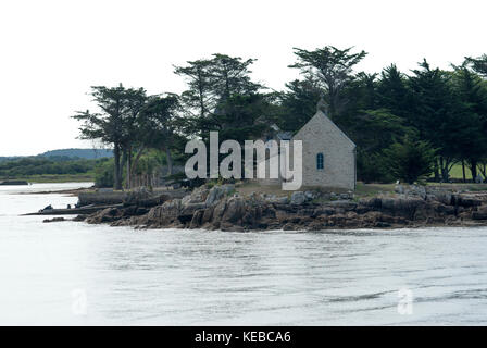 Chapelle sur l'ile de boedic, golfe du Morbihan, Bretagne, Bretagne, France Banque D'Images