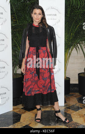 New York, NY, États-Unis. 19 octobre 2017. Bridget Moynahan assiste à la Vanity Fair 2017 et à la Saks Fifth Avenue International Best Wanged List au Academy Mansion le 19 octobre 2017 à New York City. Crédit : John Palmer/Media Punch/Alay Live News Banque D'Images