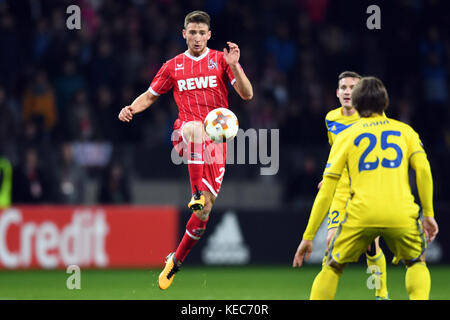 Barysaw, Biélorussie. 19 octobre 2017. Salih Oezcan de Cologne en action lors du match de football en phase de groupes de la Ligue Europa entre le FC BATE Borisov et le 1. FC Cologne à Barysaw, Biélorussie, 19 octobre 2017. Crédit : Federico Gambarini/dpa/Alamy Live News Banque D'Images