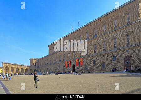 Palais Pitti ou le Palais Pitti, la Piazza Pitti, Florence, Toscane, Italie, Europe. Banque D'Images