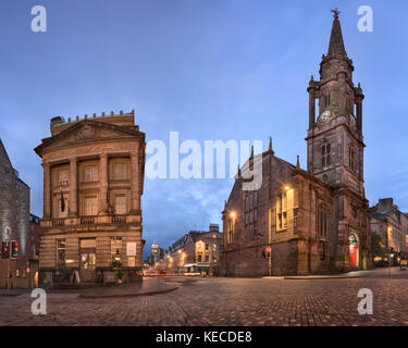 EDINBURGH, Royaume-Uni - 12 septembre 2017 : Panorama de Tron Kirk le matin, Édimbourg, Écosse. La Tron Kirk est une ancienne paroisse principale Banque D'Images