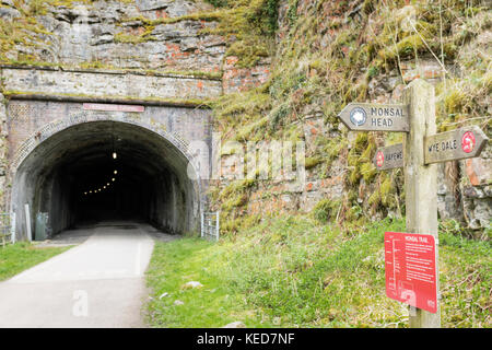 Pierre tombale tunnel, Monsal Trail, Peak District, uk Banque D'Images