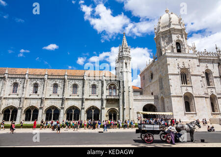 Lisbonne Portugal,Belem,Mosteiro dos Jeronimos,Monastère Jeronimos,extérieur,gothique,Manueline,architecture,site du patrimoine mondial de l'UNESCO,ligne,file d'attente, Banque D'Images
