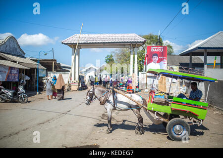 Lombok, Indonésie - 23 août 2017 - marché matinal indonésien traditionnel sur l'île de Lombok, Indonésie. Banque D'Images