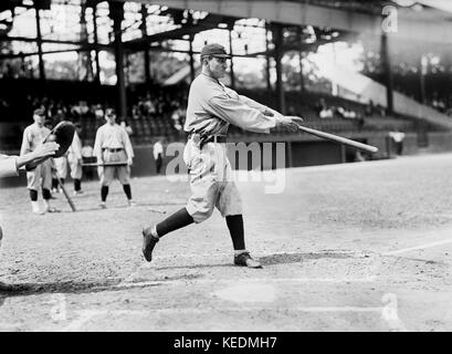 NAP Lajoie, joueur de la Ligue majeure de baseball, Portrait, Naps de Cleveland, Harris & Ewing, 1914 Banque D'Images