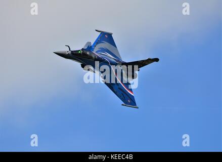 Dassault Rafale, avion de chasse français, airshow shceme couleur d'affichage Banque D'Images