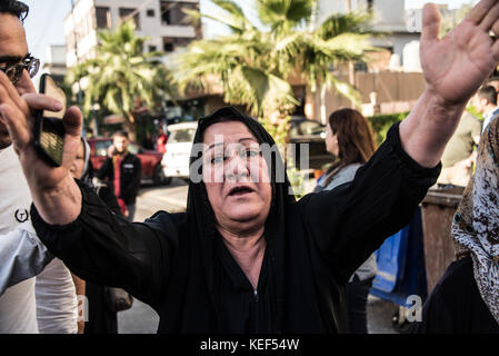 Erbil, Irak. 20 Oct, 2017. Les Kurdes de Kirkouk déplacées par le conflit en cours entre l'Irak, allié au groupe de miliciens soutenus par l'Iran Hashd al shaabi et la région du Kurdistan autonome semi, manifestation devant l'ambassade des États-Unis à Erbil. Ils demandent où la communauté internationale a été et pourquoi cela n'a pas aider à maintenir Kirkouk. Erbil, Irak Crédit : Elizabeth Fitt/Alamy Live News Banque D'Images