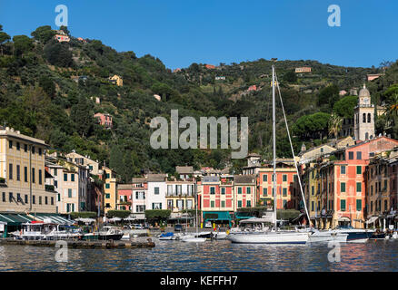 Port pittoresque et village de Portofino, ligurie, italie. Banque D'Images