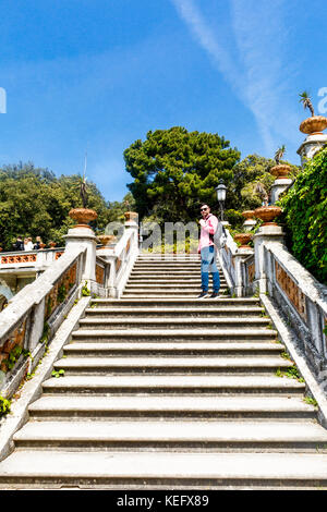 Escalier de l'immense château de Miramare à Trieste, Italie Banque D'Images