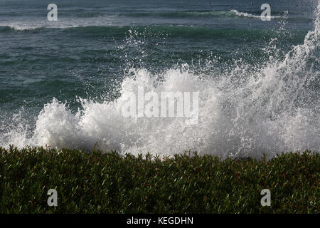 Kapparathota Anchorage Galle Sri Lanka Province Sud vagues se briser en Shore Banque D'Images