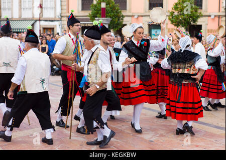 Fiesta traditionnelle à villaviciosa dans les Asturies, dans le nord de l'Espagne Banque D'Images