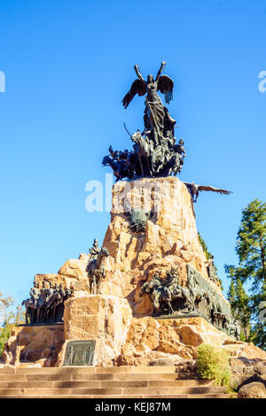 Mendoza, Argentine - Octobre 01, 2009 : avis de Cerro de la Gloria, monument à Mendoza, Argentine Banque D'Images