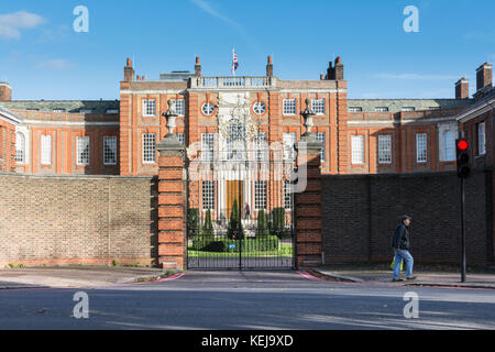 Roehampton House, qui fait partie de Queen Mary's place, Roehampton Lane, Roehampton, Londres, Angleterre, ROYAUME-UNI Banque D'Images