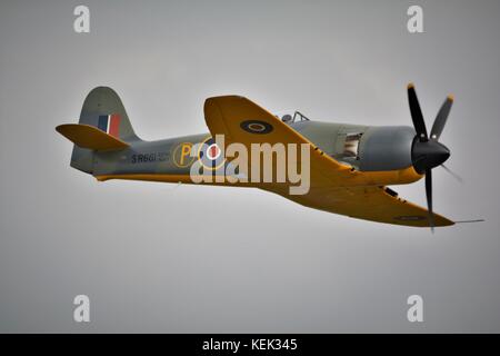 Sea Fury world war 2 fighter dans les marquages prototype à Duxford Airshow 2017 Banque D'Images