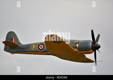 Sea Fury world war 2 fighter dans les marquages prototype à Duxford Airshow 2017 Banque D'Images