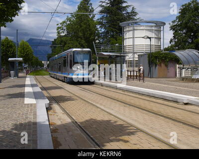 Grenoble, la société Straßenbahn - Grenoble, tramway moderne Banque D'Images