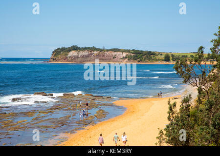 Collaroy beach et vue sud vers la réserve aquatique récif pointe,plages du nord de Sydney, Australie Banque D'Images