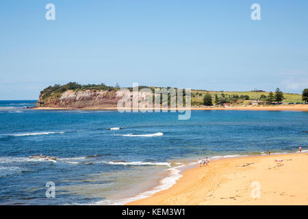 Collaroy beach et vue sud vers la réserve aquatique récif pointe,plages du nord de Sydney, Australie Banque D'Images