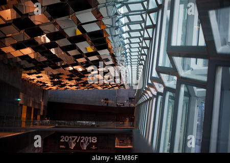 Reykjavik, Islande - 27 août 2017 : harpa concert hall, et le centre de conférence à Reykjavik Banque D'Images